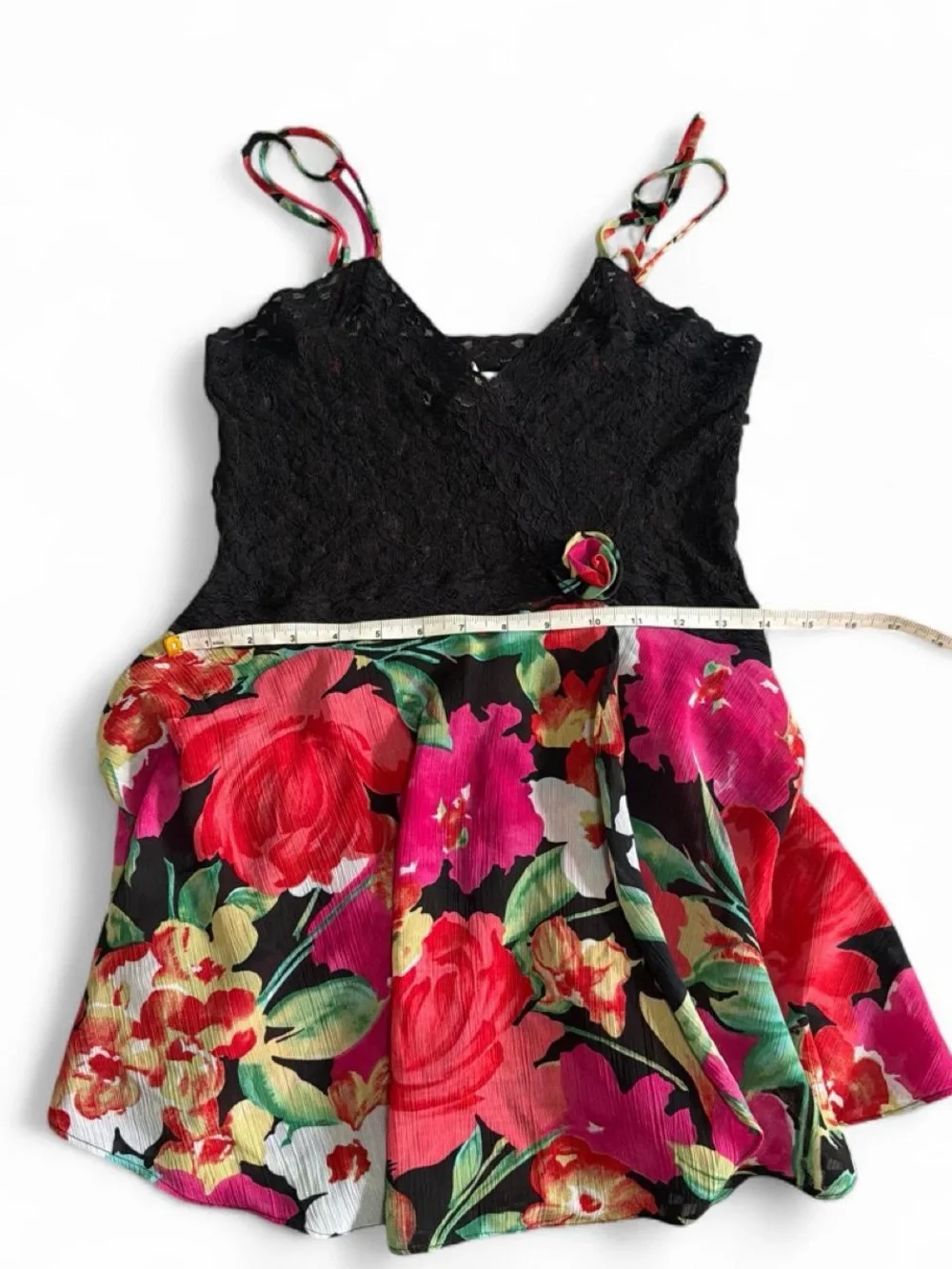Vintage 1990’s Victorias Secret Gold Label lace floral slip dress